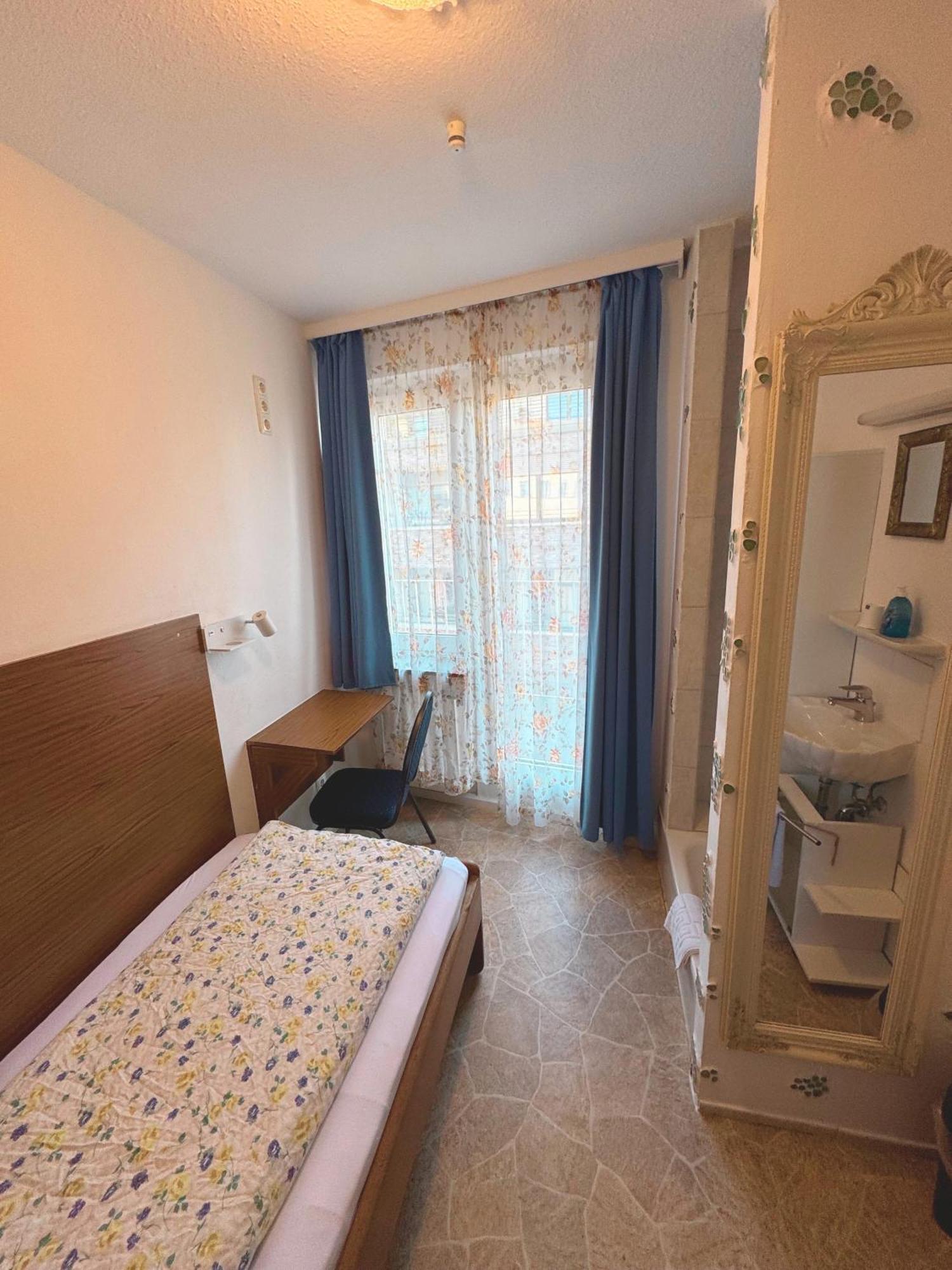Hostel Heinzelmaennchen 科隆 外观 照片